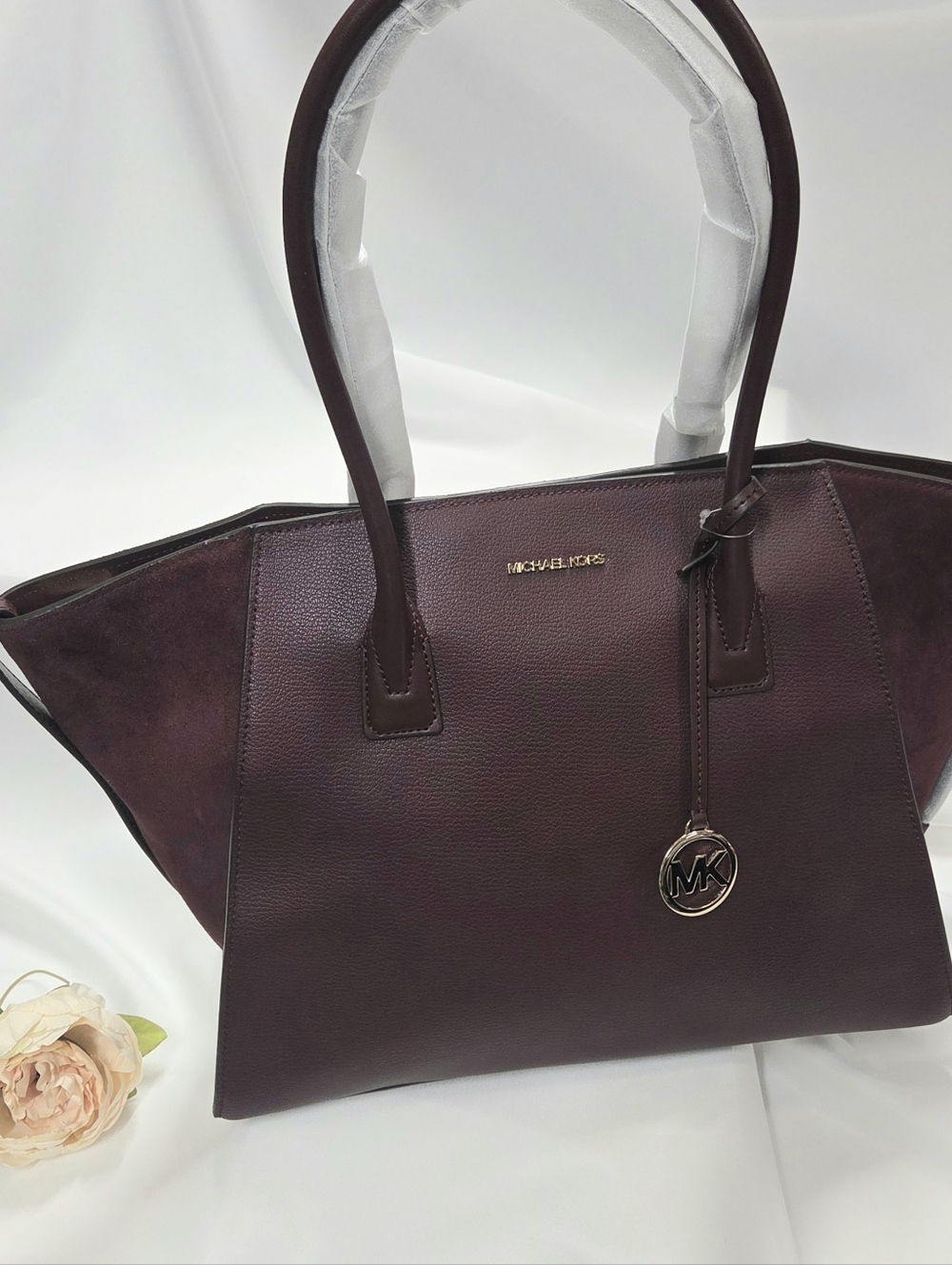 MICHAEL KORS "Avril" Extra Large Tote